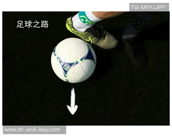 足球晃人技巧视频分享让你轻松掌握精彩过人动作提升球技水平